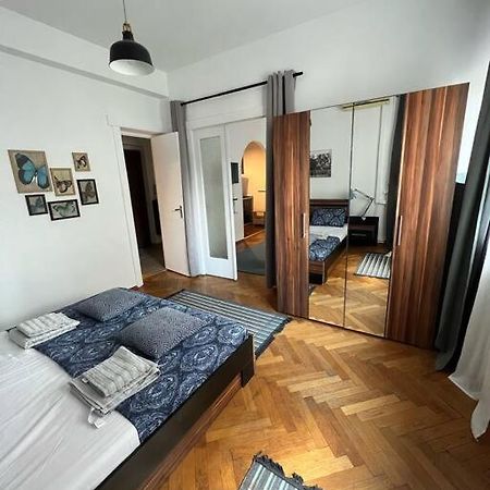 Apartament Ultracentral Universitate Βουκουρέστι Εξωτερικό φωτογραφία