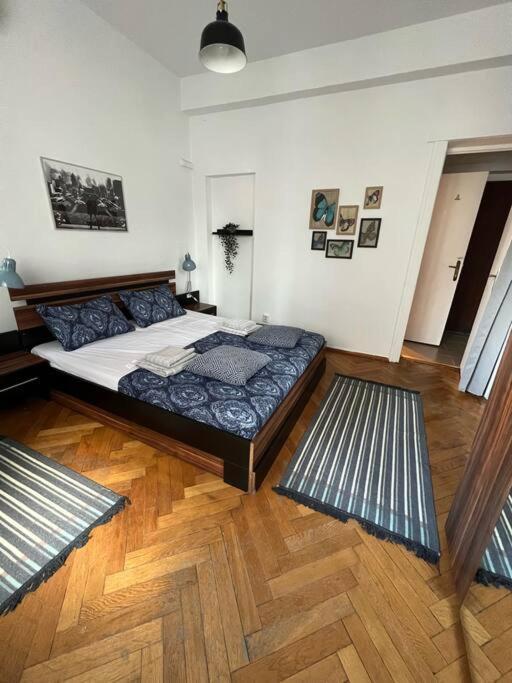 Apartament Ultracentral Universitate Βουκουρέστι Εξωτερικό φωτογραφία